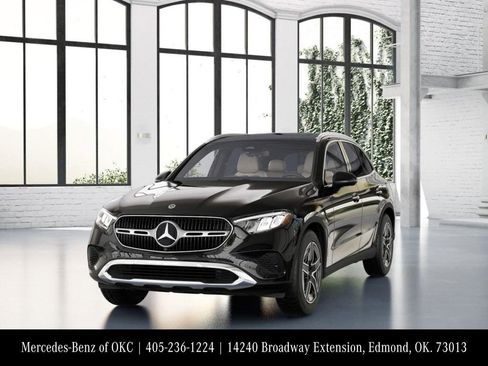 Used 2026 Mercedes-Benz GLC 300 4MATIC image 41