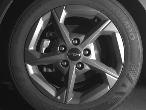 Used 2025 Kia K4 LXS image 12