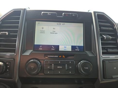 Used 2020 Ford F150 XLT w/ XTR Package image 27