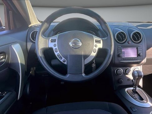 Used 2013 Nissan Rogue SV w/ Premium Pkg AWD/4WD image 8