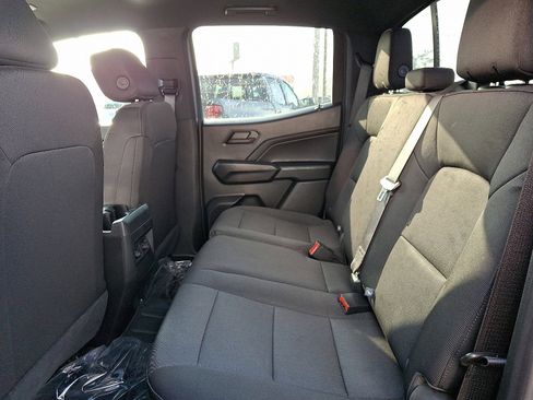 Used 2023 Chevrolet Colorado Trail Boss w/ Safety Package image 9