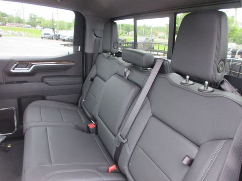 New 2026 GMC Sierra 1500 Elevation w/ Elevation Premium Package AWD/4WD image 16