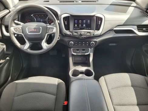 Used 2024 GMC Terrain SLE FWD image 13