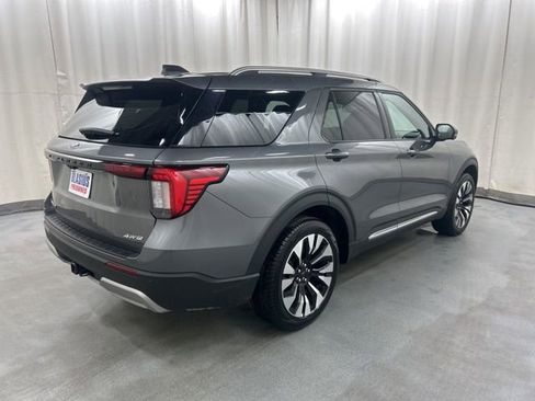 Used 2025 Ford Explorer Platinum w/ LUX Leather Package image 6