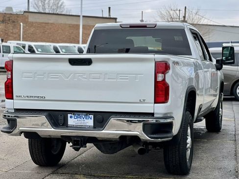 Used 2020 Chevrolet Silverado 2500 LT AWD/4WD image 5