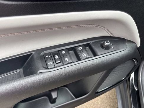 Used 2022 Jeep Compass Limited AWD/4WD image 14