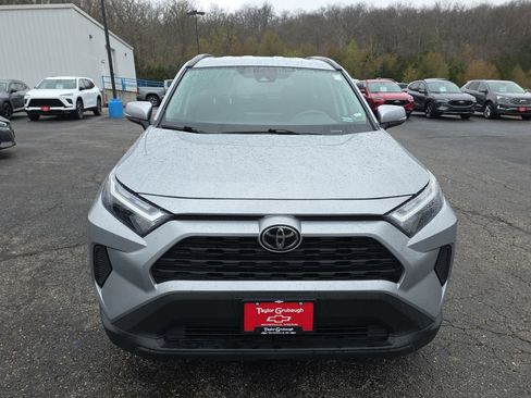 Used 2025 Toyota RAV4 XLE FWD image 3