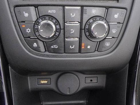 Used 2017 Buick Cascada Premium image 24