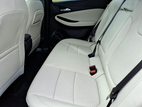 Used 2023 Buick Encore GX Essence w/ Experience Buick Package image 16