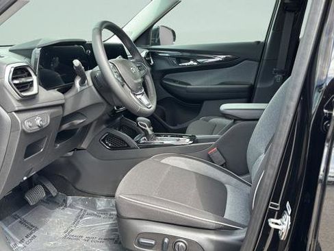 New 2026 Chevrolet TrailBlazer LT w/ Convenience Package AWD/4WD image 10