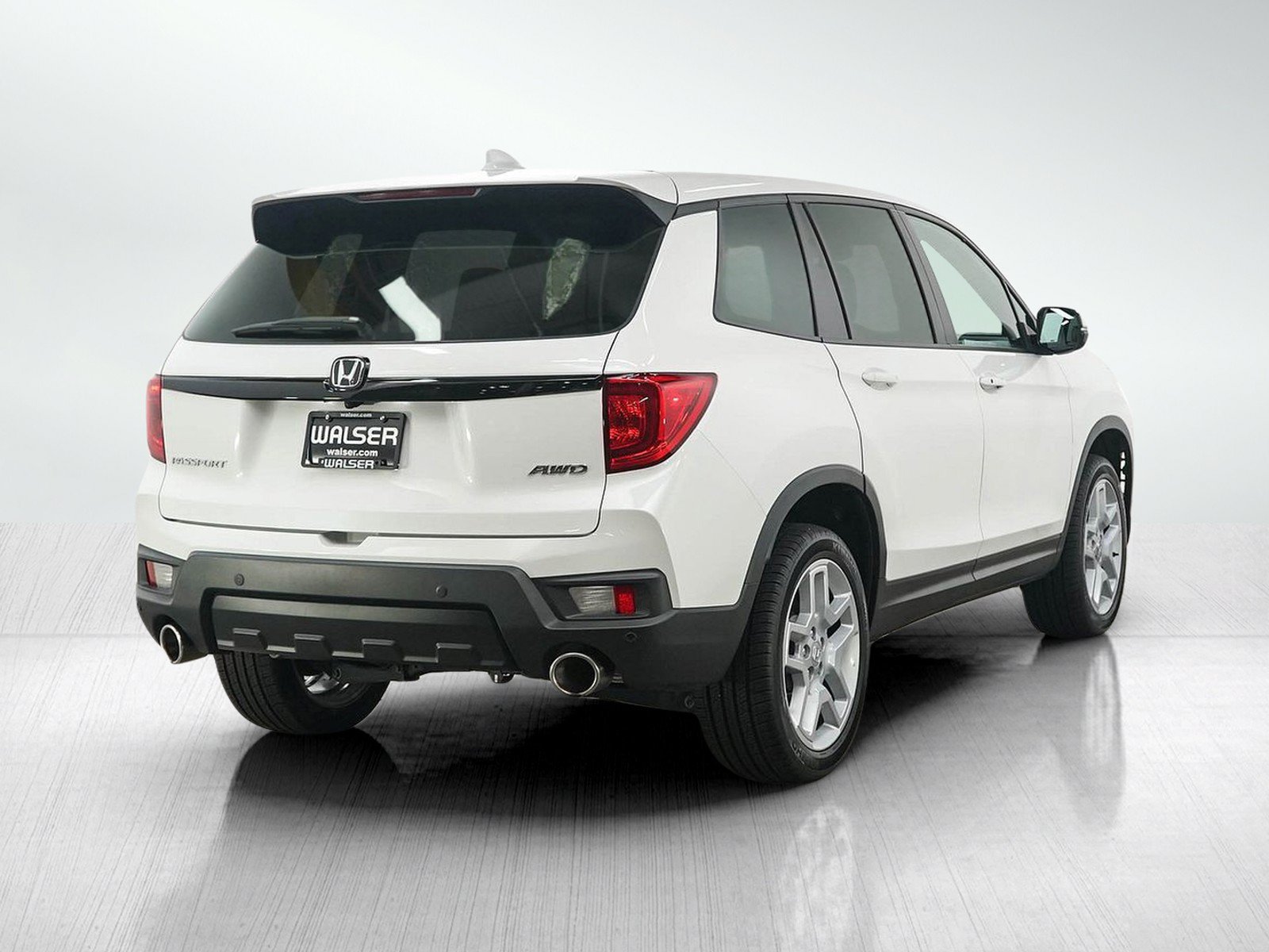 Used 2024 Honda Passport EX-L image 5