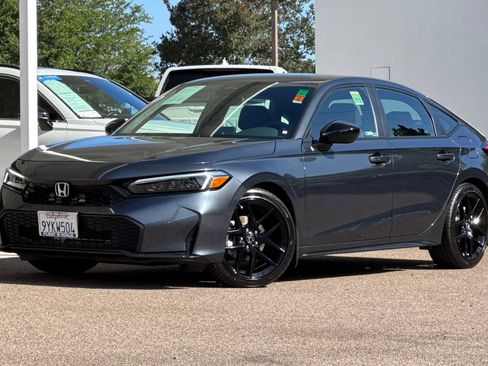 Used 2026 Honda Civic Sport image 2