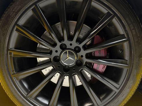 Used 2015 Mercedes-Benz S 550 4MATIC Coupe image 41