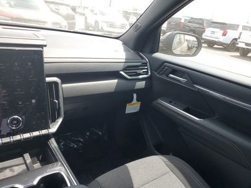 New 2026 GMC Acadia Elevation w/ Black Edition image 15