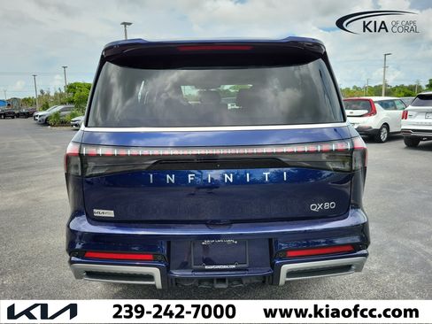 Used 2025 INFINITI QX80 Luxe RWD image 8