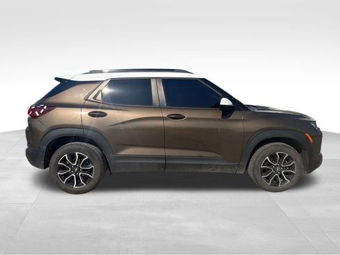 Used 2021 Chevrolet TrailBlazer ACTIV AWD/4WD image 4