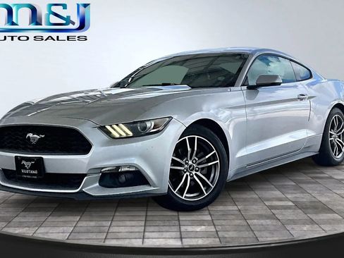 Used 2015 Ford Mustang Premium RWD image 1