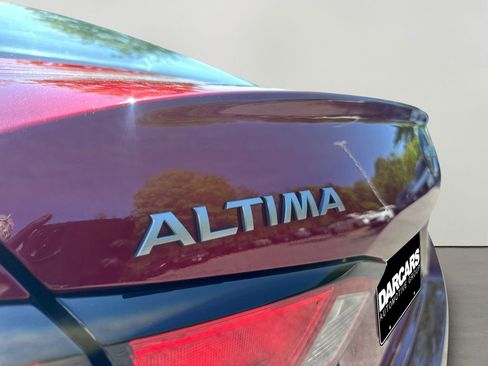 Used 2025 Nissan Altima 2.5 SR AWD/4WD image 30