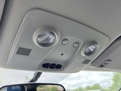 Used 2017 Buick Enclave Leather FWD image 27