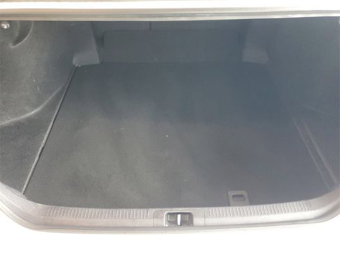 Used 2025 Toyota Camry LE w/ Convenience Package image 8