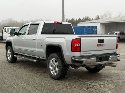 Used 2018 GMC Sierra 2500 SLT w/ Duramax Plus Package image 7