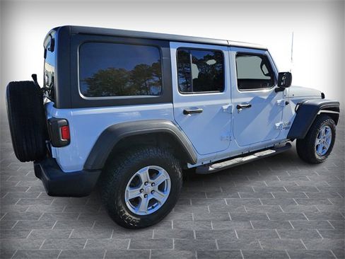 Used 2019 Jeep Wrangler Unlimited Sport S image 5
