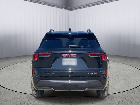 Used 2026 GMC Terrain AT4 w/ Convenience Package III AWD/4WD image 8