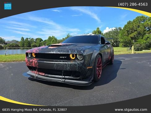 Used 2020 Dodge Challenger R/T Scat Pack RWD image 4