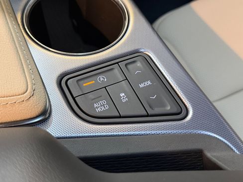 Certified 2025 Cadillac CT4 Premium Luxury RWD image 33