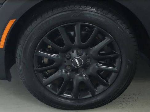 Used 2015 MINI Cooper S image 38