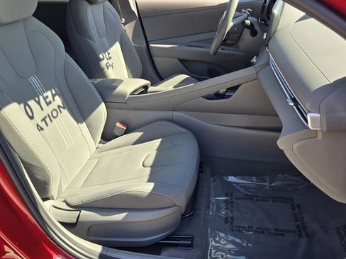 Certified 2023 Hyundai Elantra Blue image 15