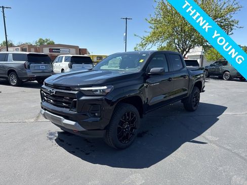 New 2025 Chevrolet Colorado Z71 w/ Technology Package image 3