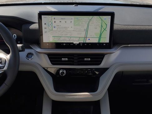 New 2026 Ford Explorer Active w/ Active Comfort Package image 30