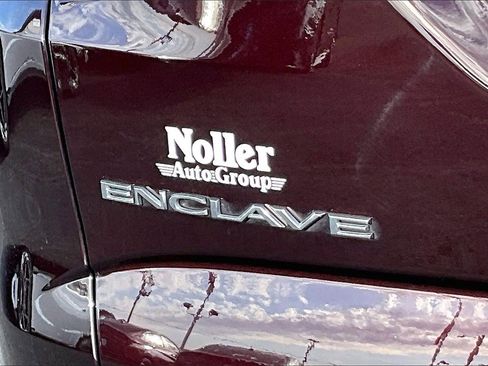 Used 2022 Buick Enclave Avenir w/ Trailering Package, 5000 lbs. image 8