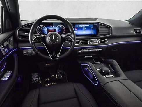 Certified 2025 Mercedes-Benz GLS 450 4MATIC image 20