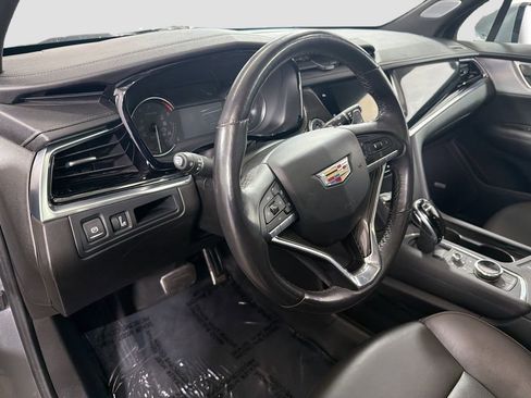 Used 2023 Cadillac XT6 Sport AWD/4WD image 12