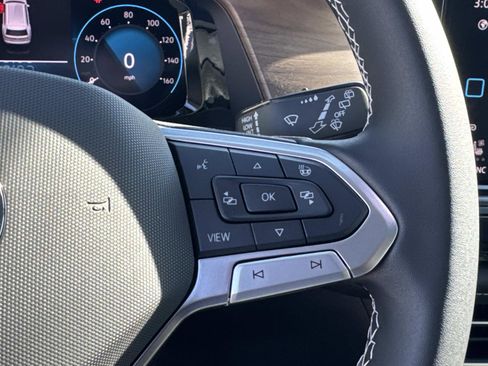 New 2026 Volkswagen Atlas SE FWD image 20