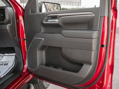 New 2026 Chevrolet Silverado 1500 LT Trail Boss w/ LPO, Dark Essentials Package AWD/4WD image 40