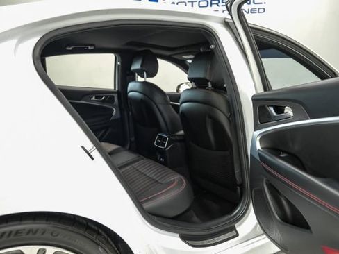 Used 2024 Genesis G70 2.5T w/ Sport Prestige Package RWD image 53