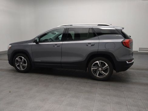 Used 2021 GMC Terrain SLT w/ LPO, Floor Liner Package FWD image 3