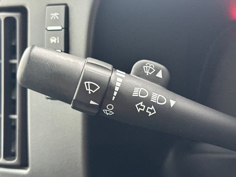 Used 2024 GMC Savana 2500 w/ Driver Convenience Package image 33