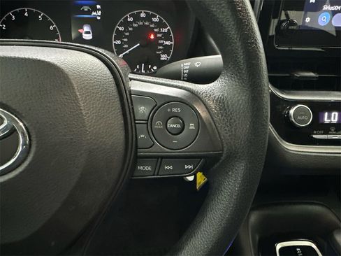 Used 2023 Toyota Corolla LE image 24