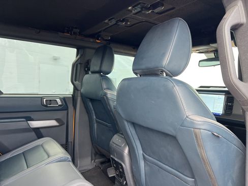 Used 2022 Ford Bronco Outer Banks AWD/4WD image 21