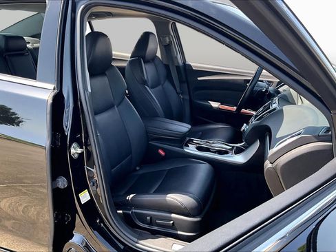 Used 2016 Acura TLX V6 FWD image 9
