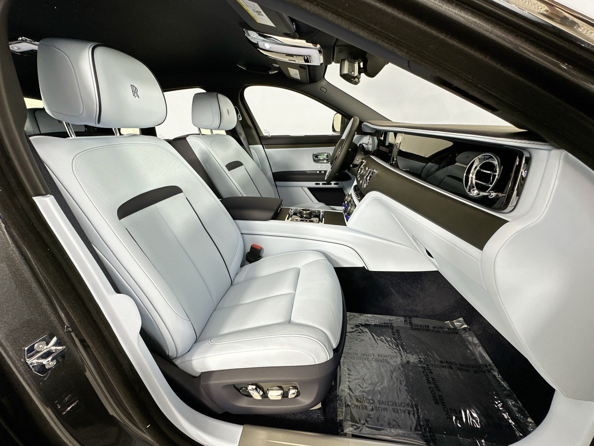 New 2027 Rolls-Royce Ghost AWD/4WD image 26