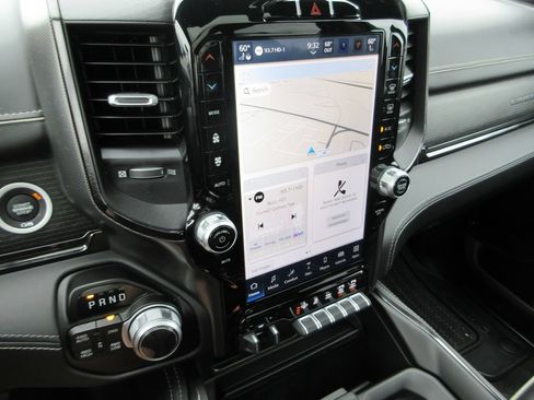 Used 2022 RAM 1500 Limited w/ Night Edition AWD/4WD image 37