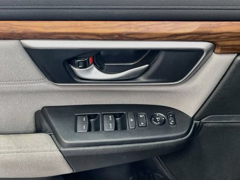 Used 2022 Honda CR-V EX image 17