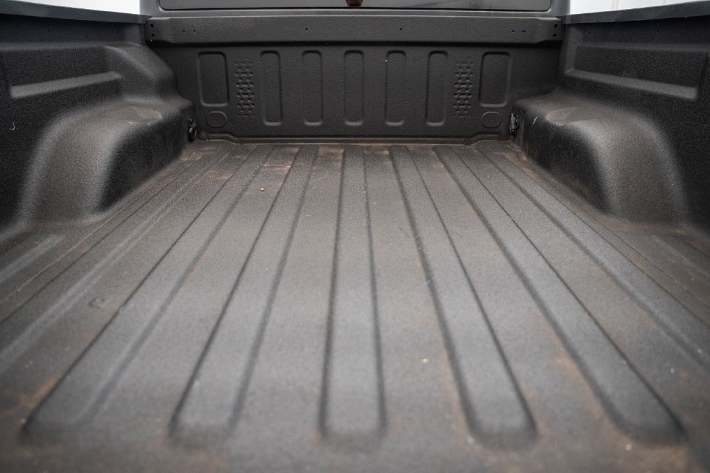 Used 2021 Jeep Gladiator Sport AWD/4WD image 10