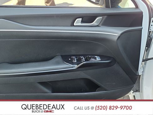 Used 2022 Kia K5 GT-Line AWD/4WD image 9