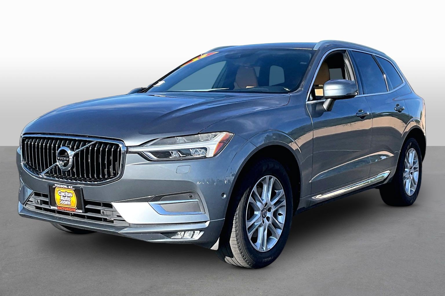 Used 2019 Volvo XC60 T5 Inscription w/ Protection Package Premier FWD image 1